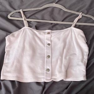 white cute cropped tank